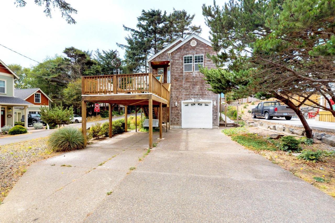 Beach House With A Park Lincoln City Eksteriør bilde